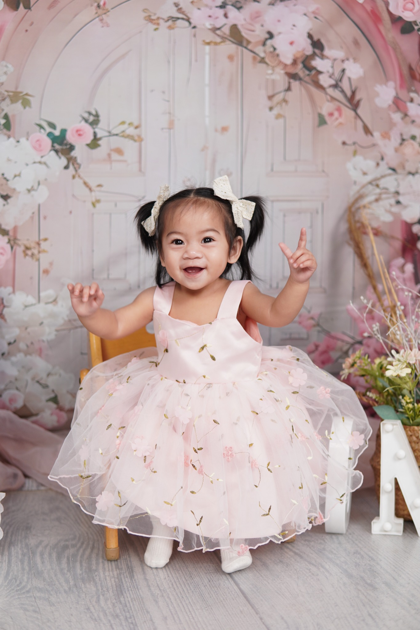 Amariah in her pink floral birthday dress